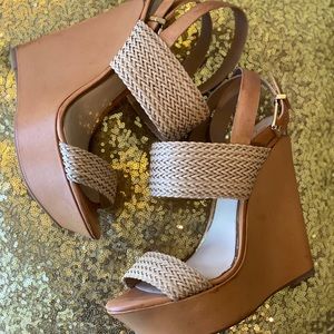 Jessica Simpson Wedges (Summer Time!☀️)